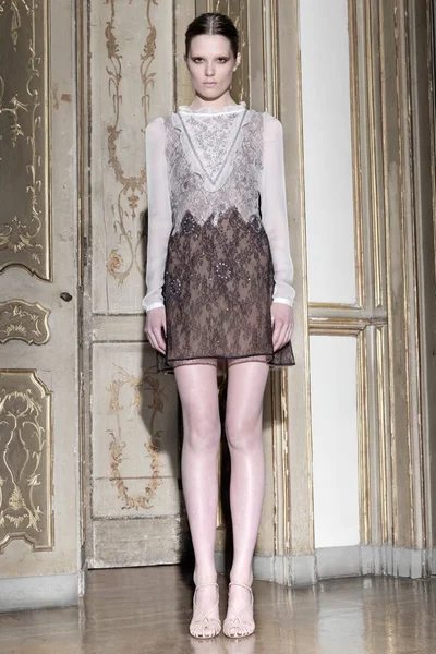 Look 4